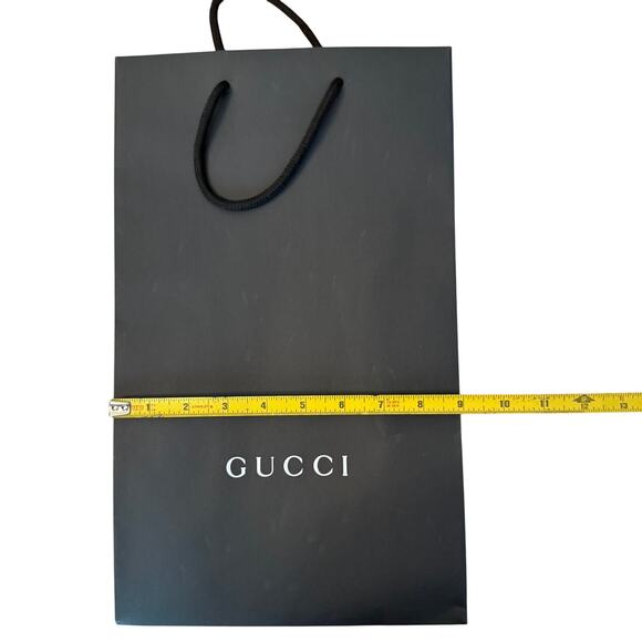 Lot of 3 Gucci Shopping Bags – Large & Medium Sizes with Ribbon Handles - Picture 3 of 8